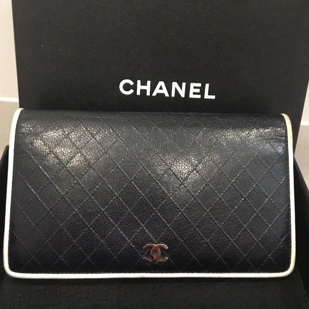 SOLD-Chanel wallet